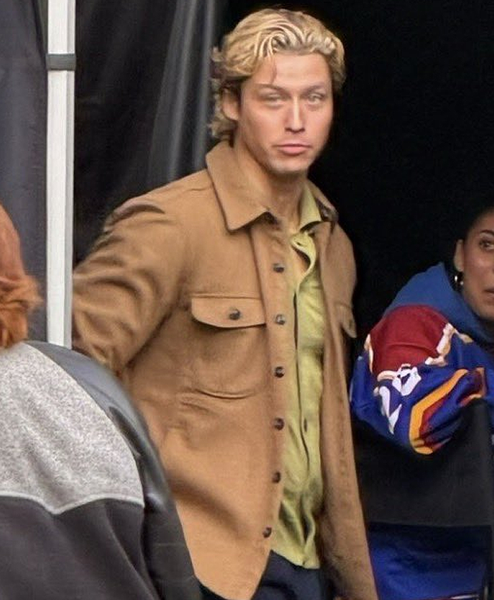 Off Campus S2 Dean Di Laurentis Brown Jacket