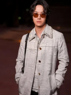 Paris-Fashion-Week-Wang-Yibo-Newspaper-Coat