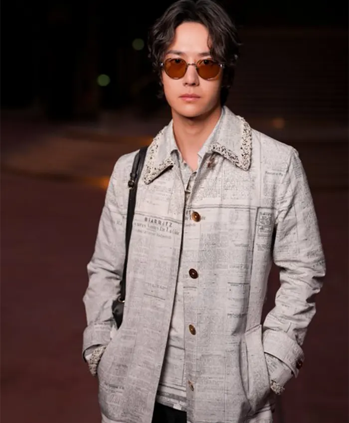 Paris-Fashion-Week-Wang-Yibo-Newspaper-Coat