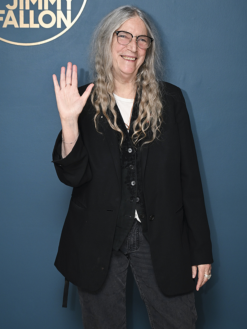The-Tonight-Show-Patti-Smith-Blazer