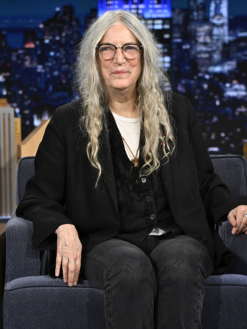 The-Tonight-Show-Starring-Jimmy-Fallon-2026-Patti-Smith-Black-Blazer-Closeup